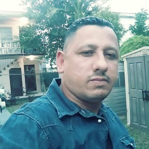 Meet your Posher, Jonny armando